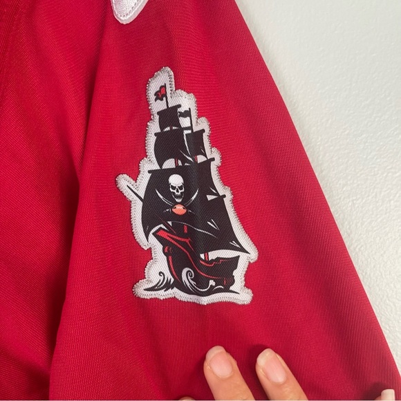 NWT NFL Apparel Tom Brady #12 Tampa Bay Buccaneers Men's Jersey Shirt Large Nike - Picture 4 of 10